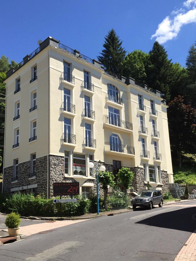 Bed and Breakfast Le Pavillon La Bourboule Exterior foto